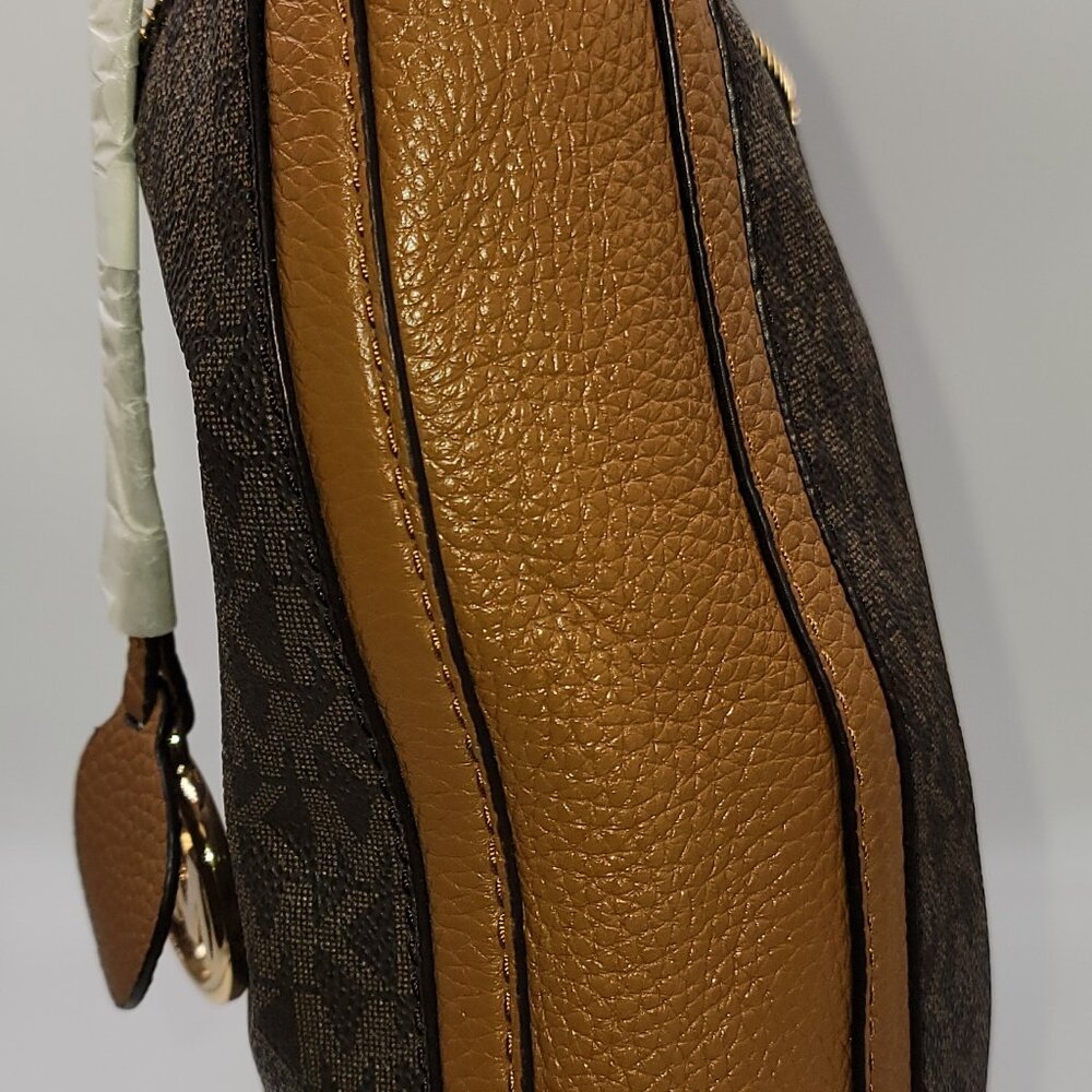 Michael Kors Lydia Brown - Picture 6 of 10